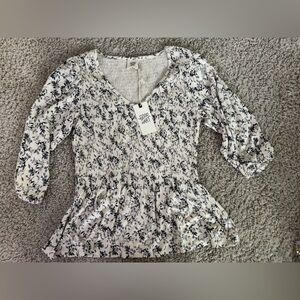 Elegant Floral Print Blouse - Black and White